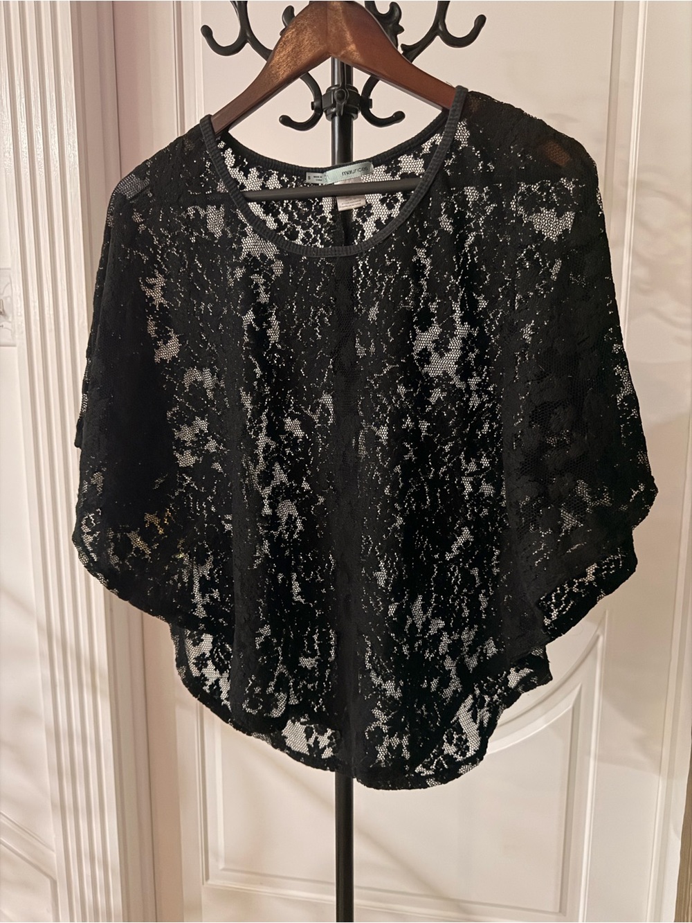 Maurices Black Lace Openwork Pullover Poncho Style Sz S